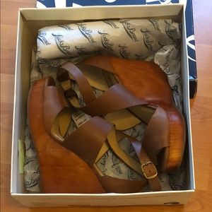 Lucky Brand Lyndell Wedge Sandal